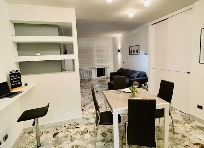 Suite169 Con Vista Барі